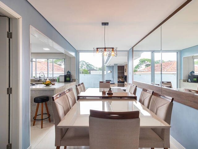 Casa para Venda em Santana de Parnaíba - 5