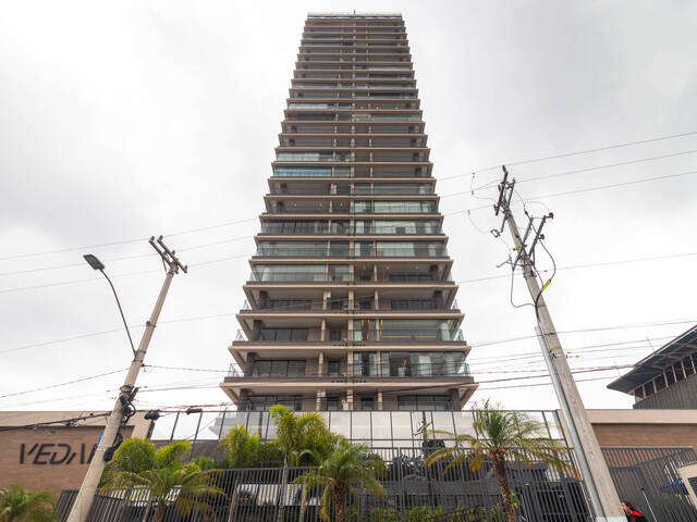 Venda em Centro Comercial Jubran - Barueri