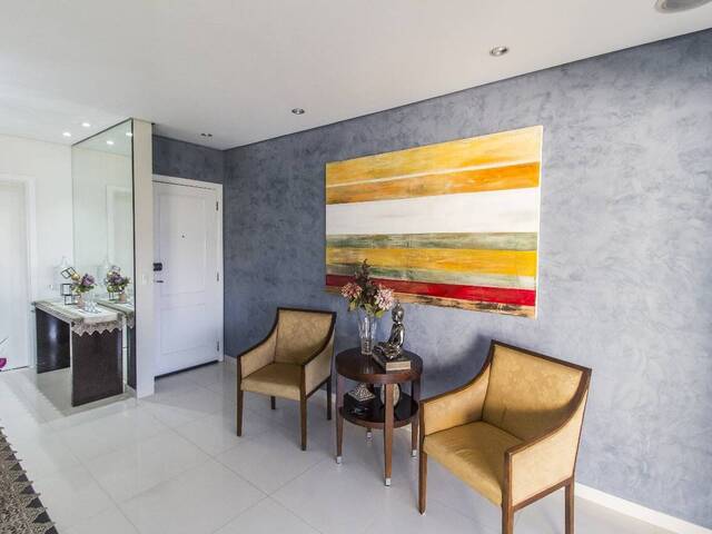 Apartamento para Venda em Santana de Parnaíba - 2