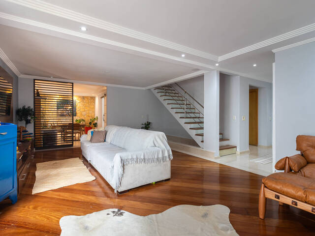 Casa para Venda em Santana de Parnaíba - 5