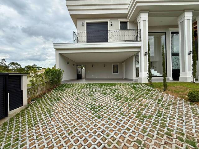 Casa para Venda em Santana de Parnaíba - 5