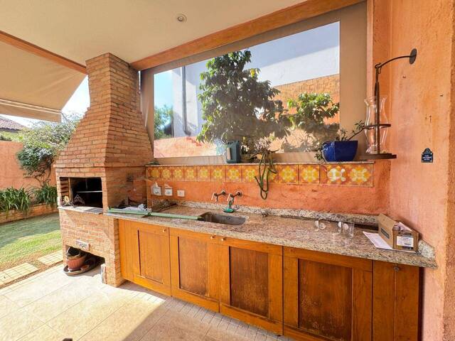 Casa para Venda em Santana de Parnaíba - 2