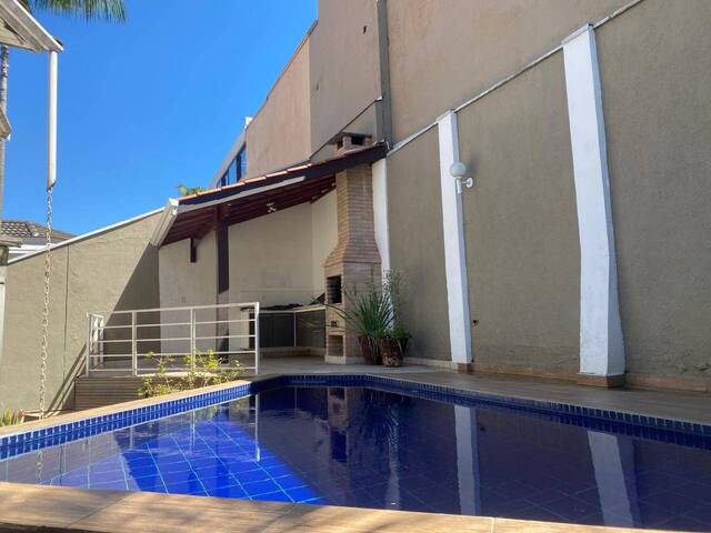 Casa para Venda em Santana de Parnaíba - 4