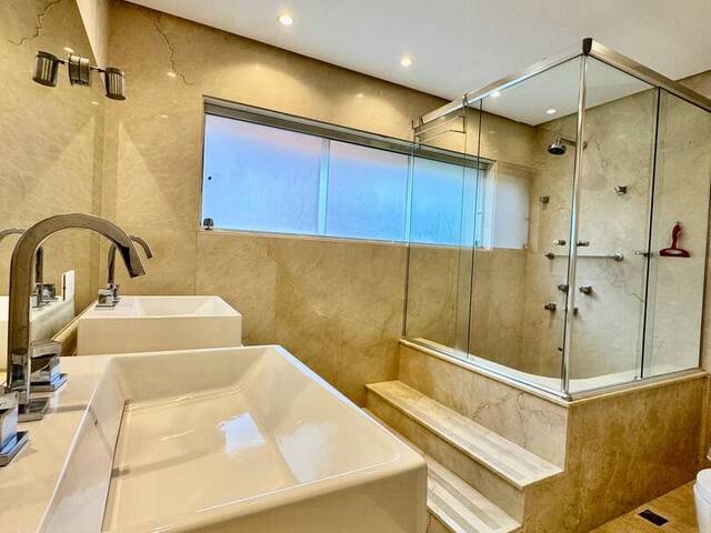 #8376 - Casa para Venda em Santana de Parnaíba - SP - 2