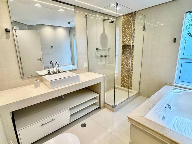 #8376 - Casa para Venda em Santana de Parnaíba - SP - 3