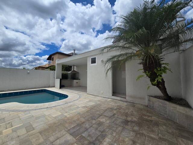 Casa para Venda em Santana de Parnaíba - 5