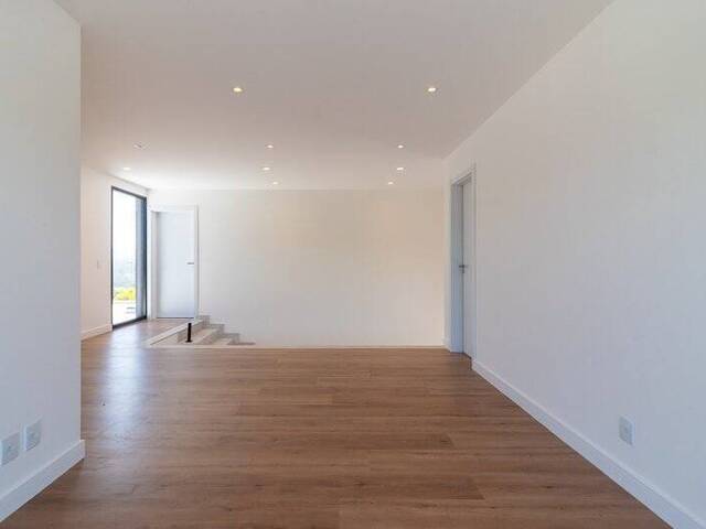 Casa para Venda em Santana de Parnaíba - 3