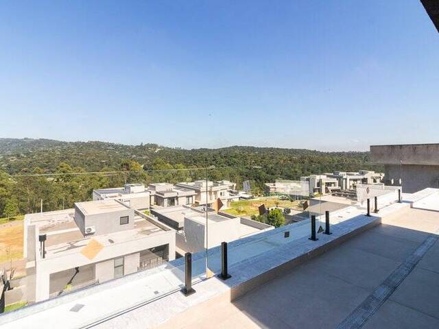 Casa para Venda em Santana de Parnaíba - 2