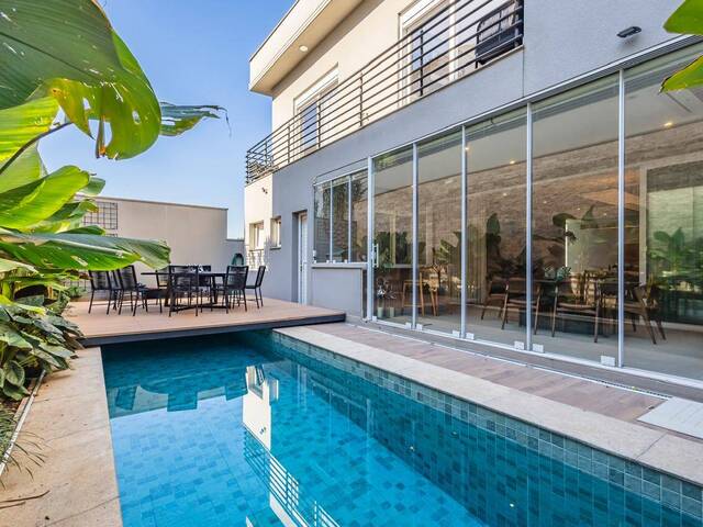 #8386 - Casa para Venda em Santana de Parnaíba - SP