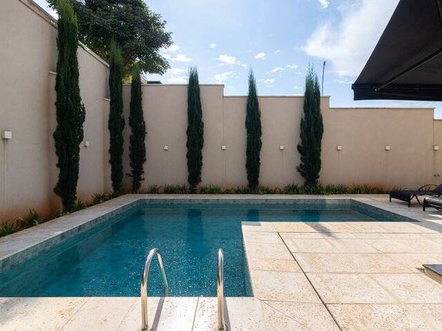 Casa para Venda em Santana de Parnaíba - 4