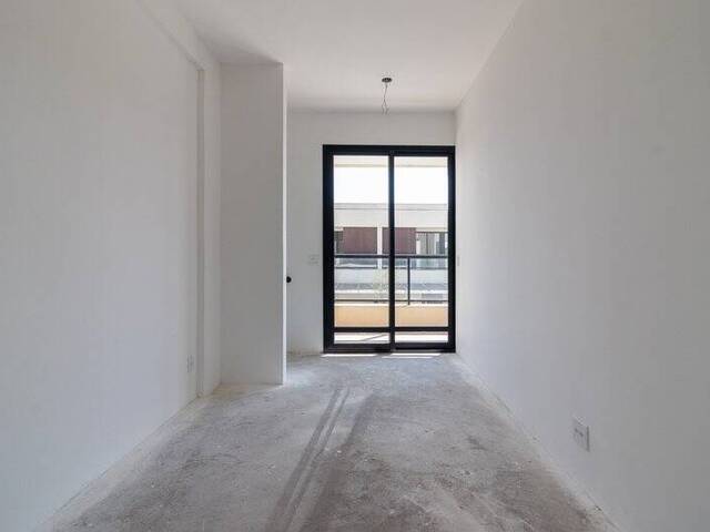 Casa para Venda em Santana de Parnaíba - 4