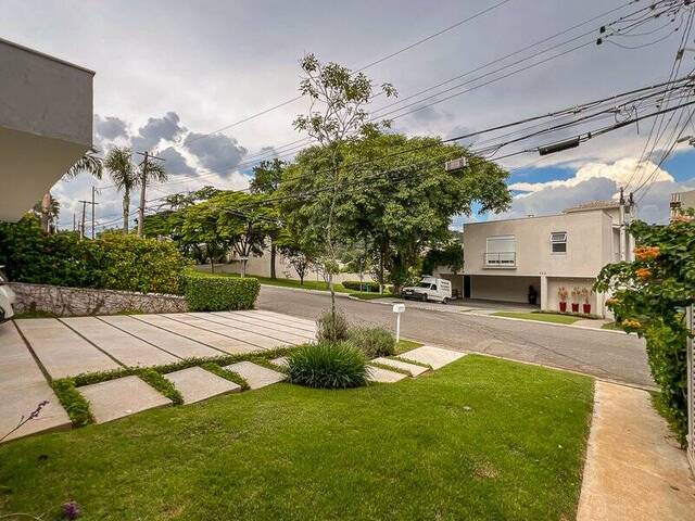 #8391 - Casa para Venda em Santana de Parnaíba - SP - 2