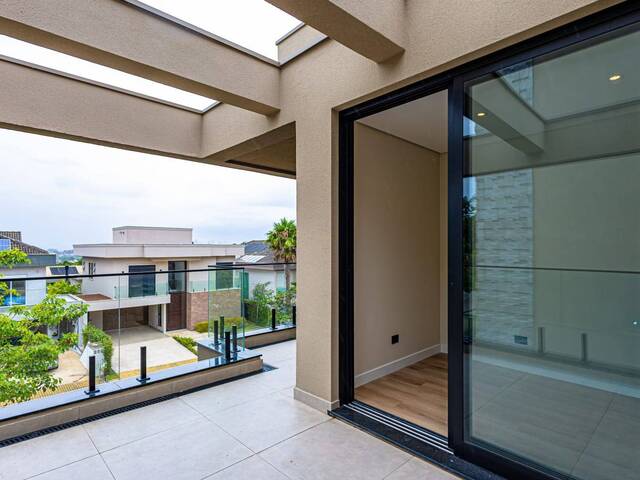 Casa para Venda em Santana de Parnaíba - 4