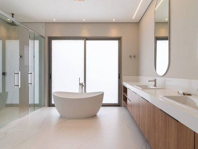 Casa para Venda em Santana de Parnaíba - 2