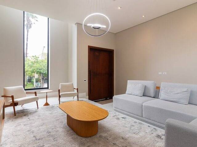 Casa para Venda em Santana de Parnaíba - 5