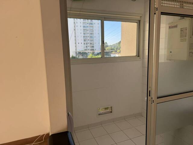 Apartamento para Venda em Santana de Parnaíba - 2