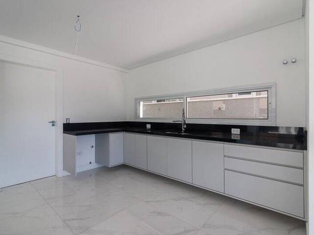 #8406 - Casa para Venda em Santana de Parnaíba - SP - 3