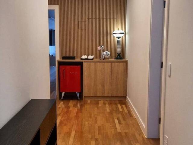 Casa para Venda em Santana de Parnaíba - 4