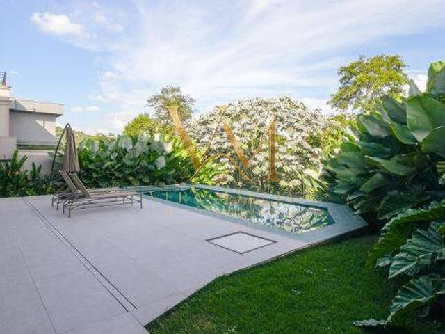 Casa para Venda em Santana de Parnaíba - 4