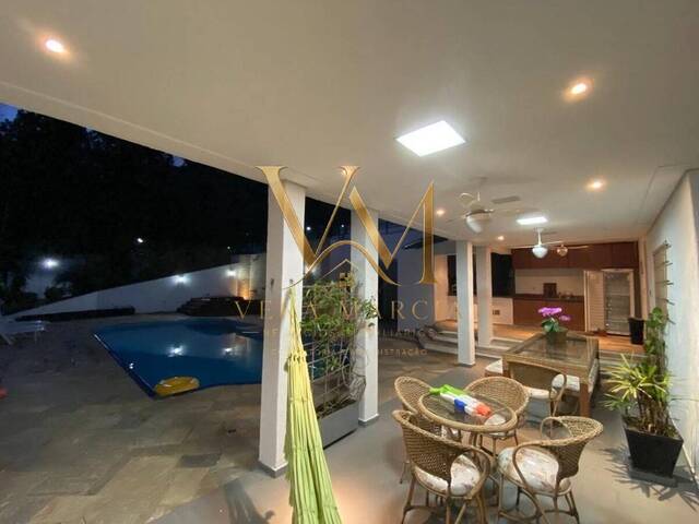 Casa para Venda em Santana de Parnaíba - 5