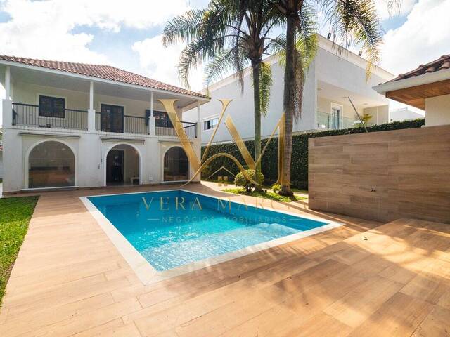 Casa para Venda em Santana de Parnaíba - 3