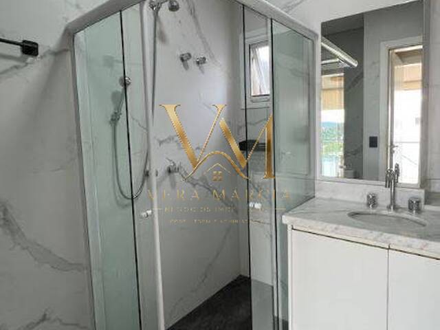 Casa para Venda em Santana de Parnaíba - 5