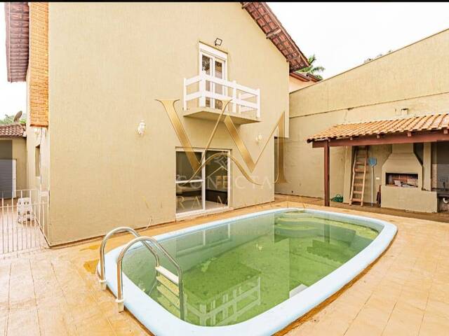 Casa para Venda em Santana de Parnaíba - 3
