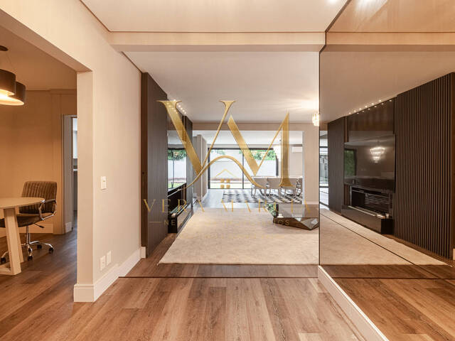 #8452 - Casa para Venda em Barueri - SP