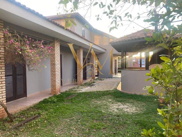 #8453 - Casa para Locação em Santana de Parnaíba - SP