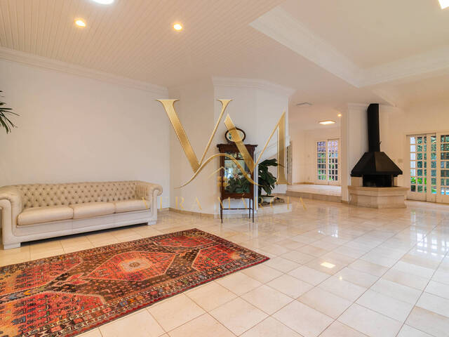 Casa para Venda em Santana de Parnaíba - 2