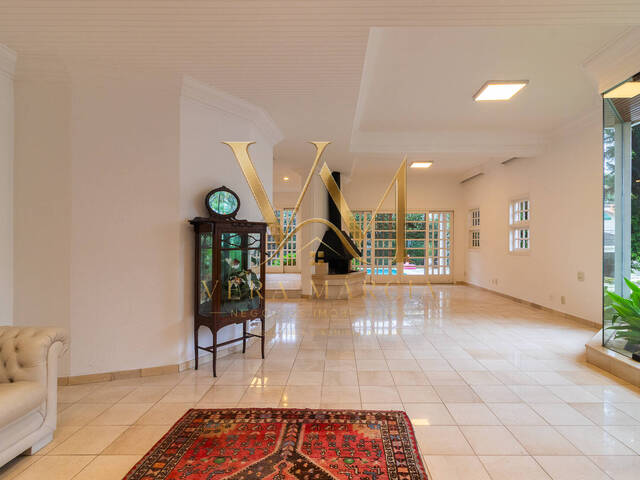 Casa para Venda em Santana de Parnaíba - 3