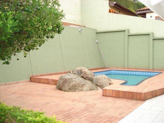 Casa para Locação em Santana de Parnaíba - 3