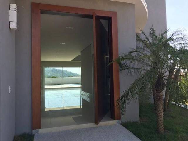 Casa para Venda em Santana de Parnaíba - 3