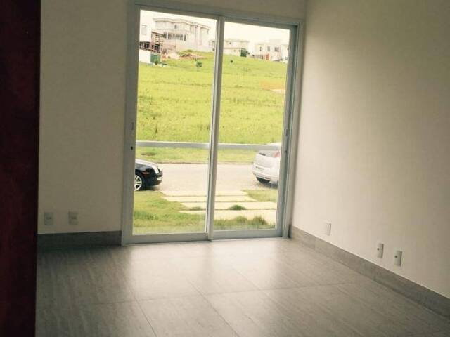 Casa para Venda em Santana de Parnaíba - 2