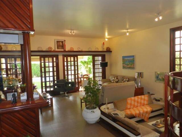 Casa para Venda em Santana de Parnaíba - 2