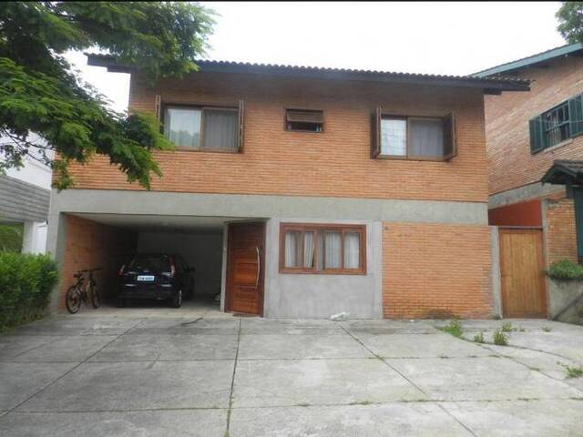 Casa para Venda em Santana de Parnaíba - 2