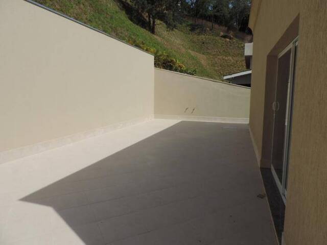 Casa para Venda em Santana de Parnaíba - 5