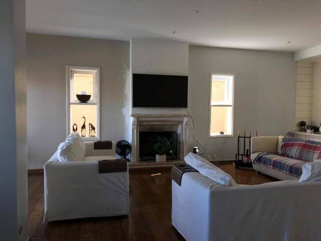 Casa para Venda em Santana de Parnaíba - 3