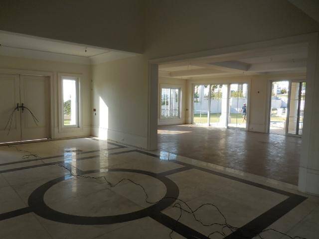 Casa para Venda em Santana de Parnaíba - 3