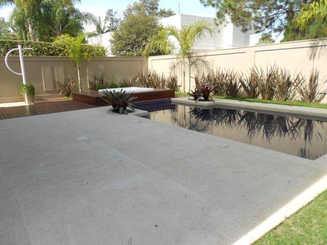 Casa para Venda em Santana de Parnaíba - 3