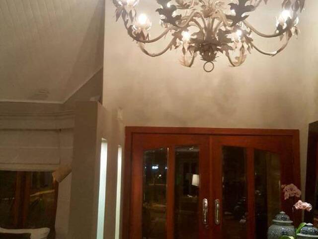 Casa para Venda em Santana de Parnaíba - 3