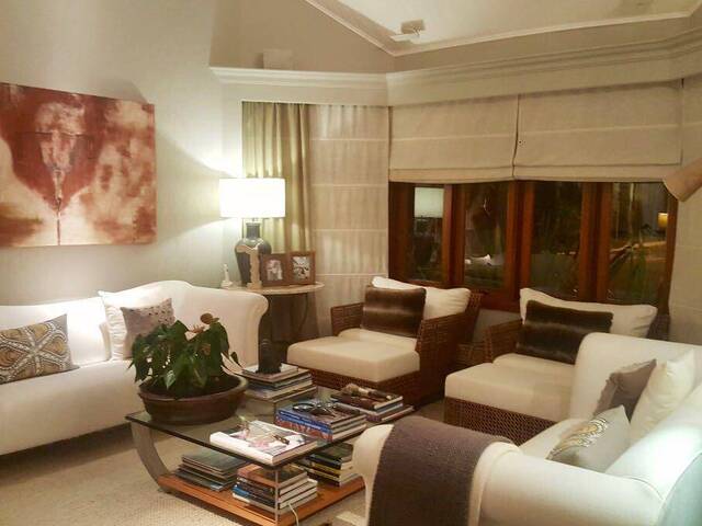 Casa para Venda em Santana de Parnaíba - 5