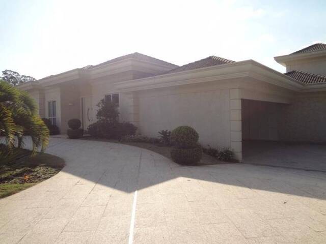 Casa para Venda em Santana de Parnaíba - 4