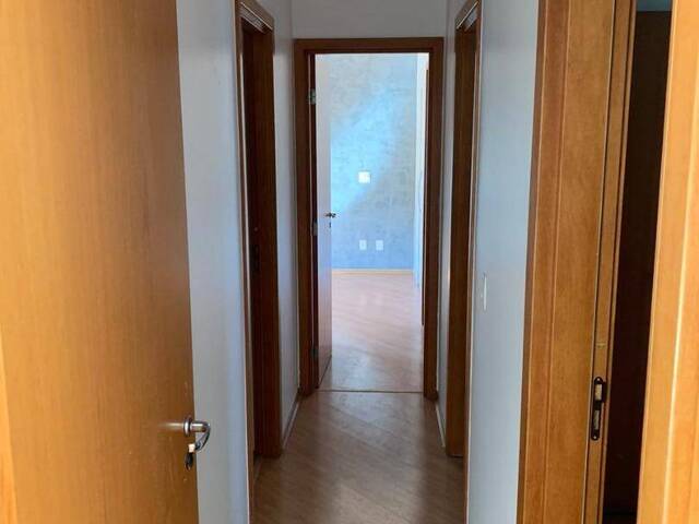 Apartamento para Venda em Santana de Parnaíba - 4