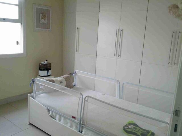 Casa para Venda em Santana de Parnaíba - 5