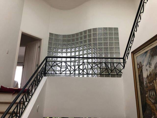 Casa para Venda em Santana de Parnaíba - 4