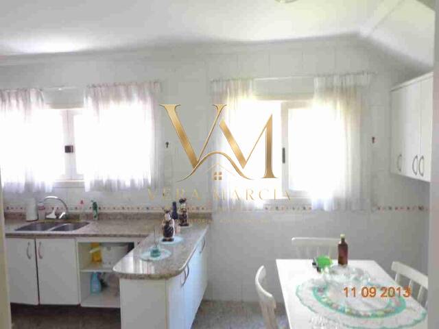 Casa para Venda em Santana de Parnaíba - 5