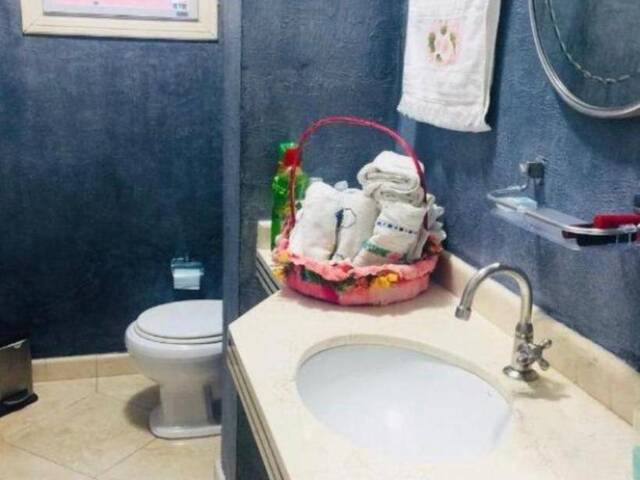 Casa para Venda em Santana de Parnaíba - 2