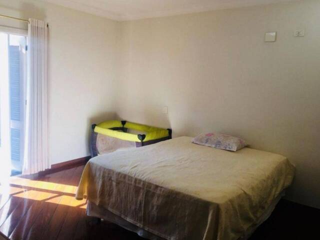 Casa para Venda em Santana de Parnaíba - 4