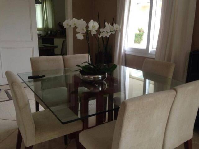 Casa para Venda em Santana de Parnaíba - 2